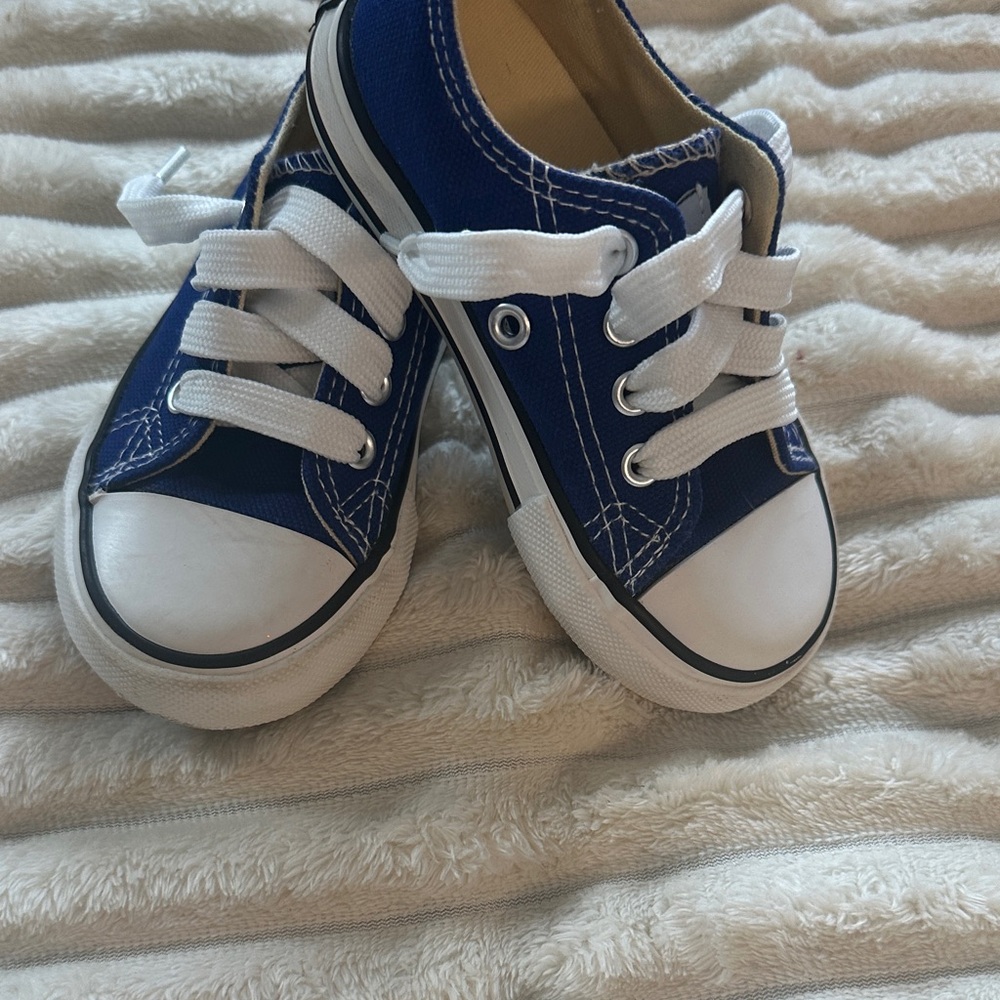 Classic Navy Kids Sneakers with White Accents